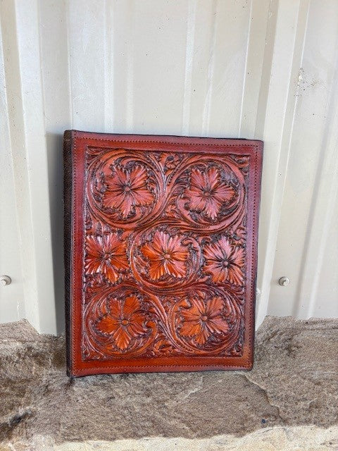 The Prairie Rose Padfolio