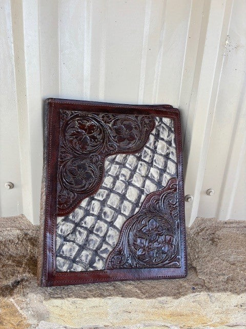 The Silver Spur Padfolio
